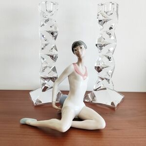 Lladro Ballet Dancer Figurine with Pink and Blue Accents